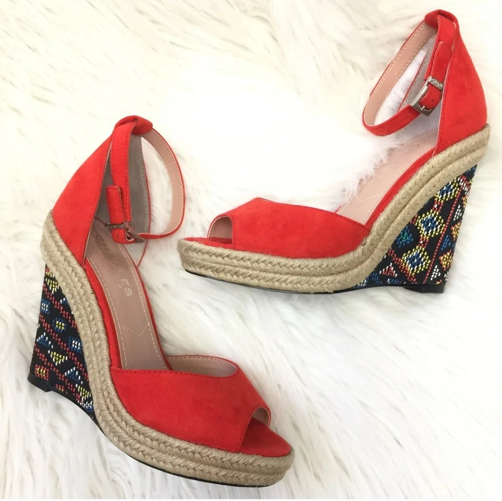 Charles By Charles David Wedges Shoes, Size 8.5M. - Picture 5 of 9